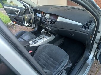 Renault Laguna III 2.0T benzín, automatická převodovka. - 12