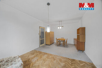 Prodej bytu 3+1, 80 m², Hradec Králové, ul. Čajkovského - 12