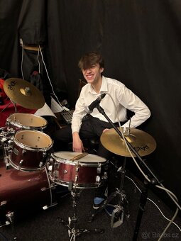 Veget - Hudba na oslavy, plesy, večírky, firemní akce - 12