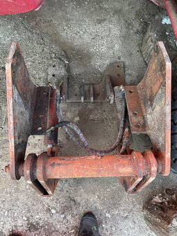 Predám náhradné diely na traktor Zetor forterra - 12