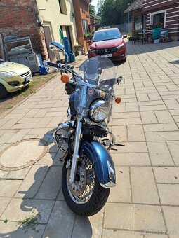 Suzuki Intruder Volusia 800 - 12