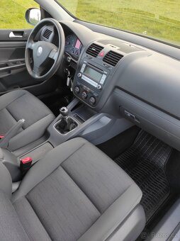 VW Golf V 1,9 TDi, 2008, nová STK, tažné - 12