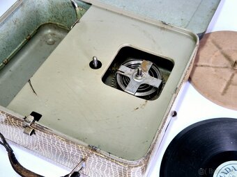 Starý dětský gramofon GBN Bing, 1930-40 - 12