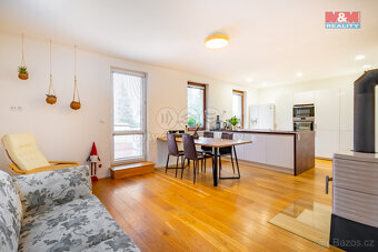 Prodej rodinného domu, 130 m², Kamenice, ul. Lomená - 12