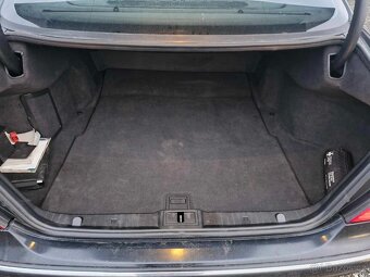 Mercedes-Benz E W211 - 12
