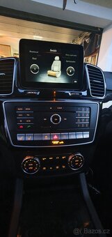 Mercedes GLS 350d - 12