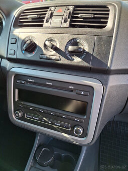 Škoda Fabia 1.2 TSI 63KW STYLE. 4 VÁLEC - 12