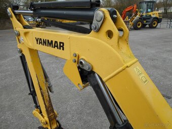 Minibagr YANMAR SV16 - 12
