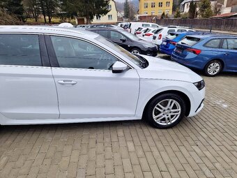 ŠKODA Octavia, 2.0 TDi (110 kW), DSG, r.v. 2022, plný servis - 12