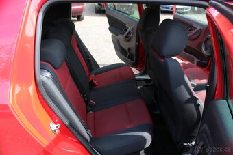 Škoda Fabia - 12