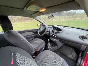 Renault Twingo 1.2i 55 kW – rok 2011 - 12