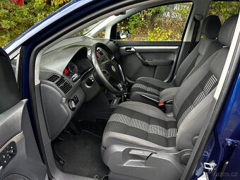 Volkswagen Touran 1,9 TDi 77kW, r.v. 2008, 7 míst - 12