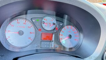 Peugeot Partner 7 59 700 Km 1.6 HDI 73 Kw - 12