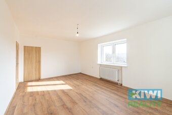 Pronájem, byt 4+1, 74 m2, Dolní Lhota, ev.č. 1422 - 12