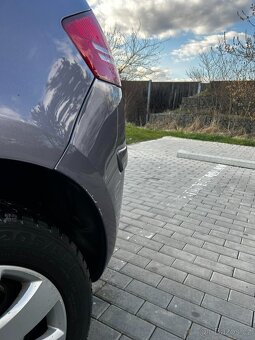 Citroen C4 1.6.hdi  2005 + pneu - 12