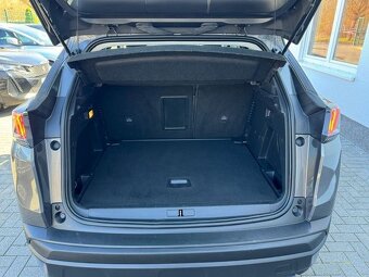 Peugeot 3008 BlueHDi Aut. rok 09/2021 - 12