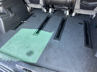 Peugeot 807 2.2 HDI - 12