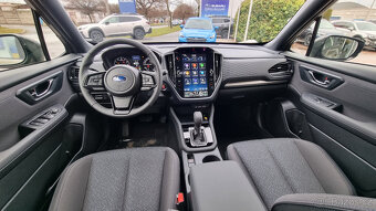Subaru Forester 2.0i CVT Active NOVÝ Model 2015 - oficial ČR - 12