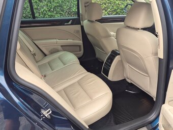 Škoda Superb 2.0 TSI DSG 2011 - 12