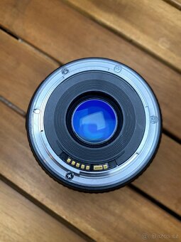 Canon EOS 77D, Objektivy 15-85 mm, 35 mm - 12