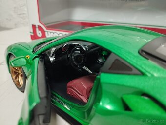 Ferrari 488 GTB 1/18 Bburago - 12