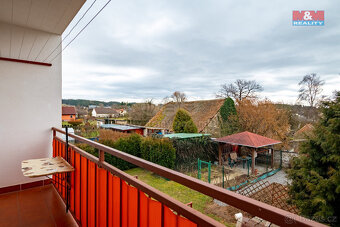 Prodej bytu 3+1 s garáží a pozemkem, 91 m², Svéradice - 12