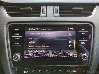 Škoda Octavia III DSG STYLE PANORAMA KAMERA TAŽNÉ - 12