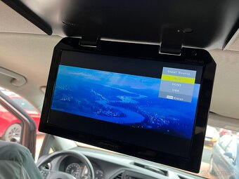 MB VITO 4x4, 71tis. km, webasto, tažné - 12