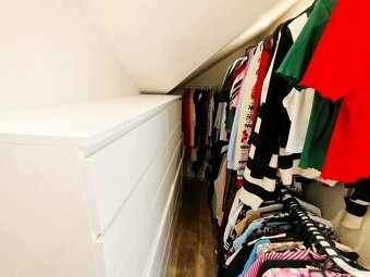 Prodej bytu 3+kk 96 m² s vlastní zahradou  - 12