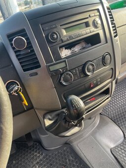 Volkswagen Crafter 2,5tdi 120kw - 12