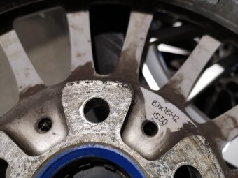 Bmw 530d, G30, G31 alu 18 + letní 245/45/18. - 12