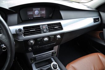 BMW E61 525i (3,0l) - 12