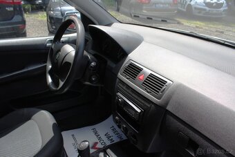 Škoda Fabia Combi 1.4 16V - 12