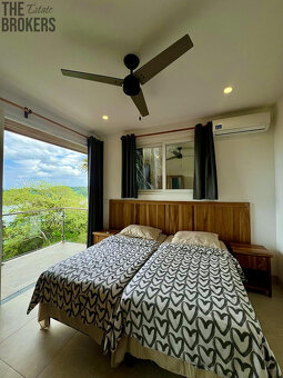 The Marina Home, 5BD & 4BT Jonesville Point, Roatan - 12