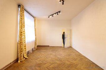 Pronájem bytu 3+kk, 81 m2 Křižíkova - 12
