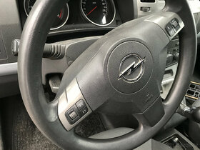 Opel Zafira 1,8 16V 2007 - pouze díly - 12