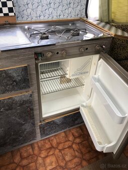 Karavan Kip 330 - 12
