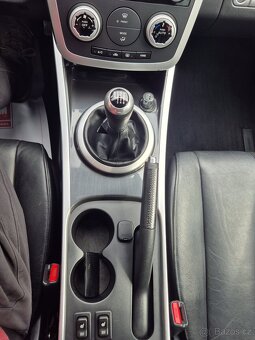 MAZDA CX-7 2.3 MZR DISI TURBO 4x4 ČR,SERVISKA - 12