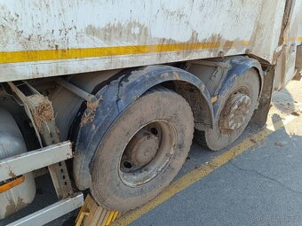 Mercedes-Benz Arocs 6x2 - 12