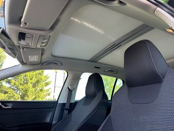 Škoda Rapid 1.6TDi NAVI,PANORAMA,TAŽNÉ - 12