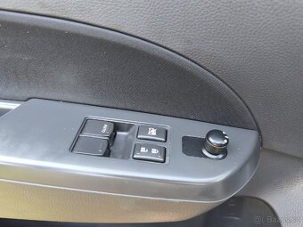Suzuki Swift 1.2 16V 69 kW - 12