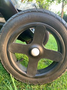 Stokke Trailz 3v1  hluboký, sportovní a autosedačka +isofix - 12