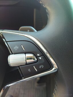 Škoda Superb 2.0 Nájezd 32500 km - 12