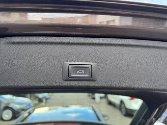 Audi A4 Allroad 4x4 quattro 3.0 TDI 200kW Kamera 360° Tažné - 12