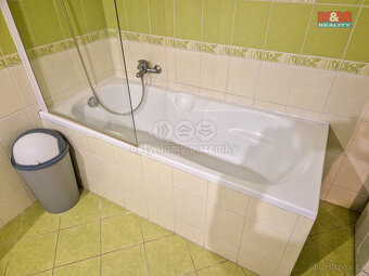 Pronájem bytu 3+1, 114 m², Praha, ul. Mašatova - 12