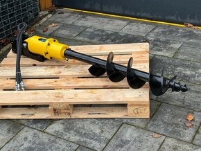 Hydraulický zemní vrták JPC Nový - 12