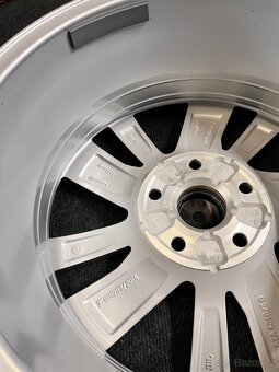5x112 R16 VW Touran II. 2019 originál alu disky - ET 48 - 12