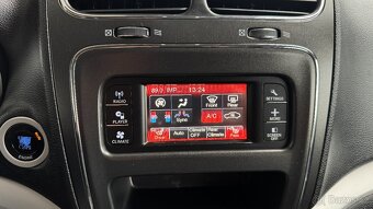 Fiat Freemont 2.0 JTD 2011,7 míst,2x kola,MAX VÝBAVA - 12