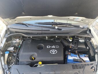 Toyota Corola Verso 2.2 D4D (2007) - 12