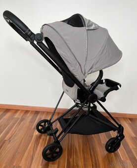 Cybex Mios - 12
